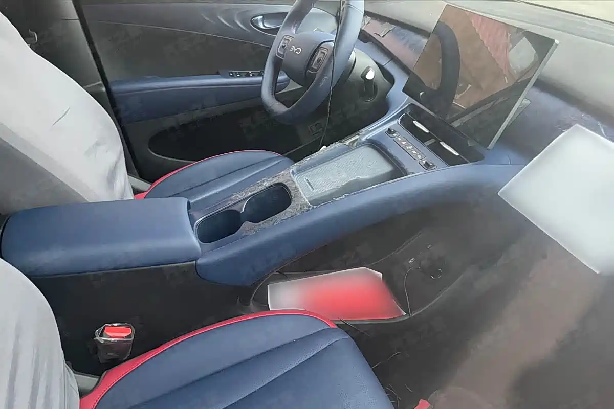 Spy photo of the BYD “Great Seagull” interior.