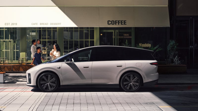 The Li Auto i8