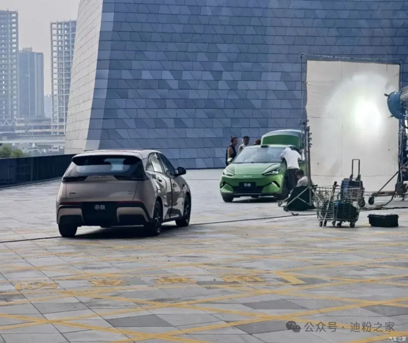 The BYD “Great Seagull” in real life.