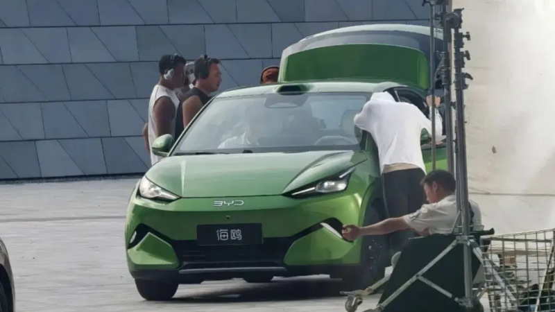 Image for BYD’s “Great Seagull” spotted in real life: featuring LiDAR and 2650 mm wheelbase
