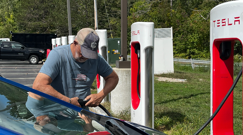 Image for Tesla Superchargers For Non-Tesla EVs On The Mass Pike!