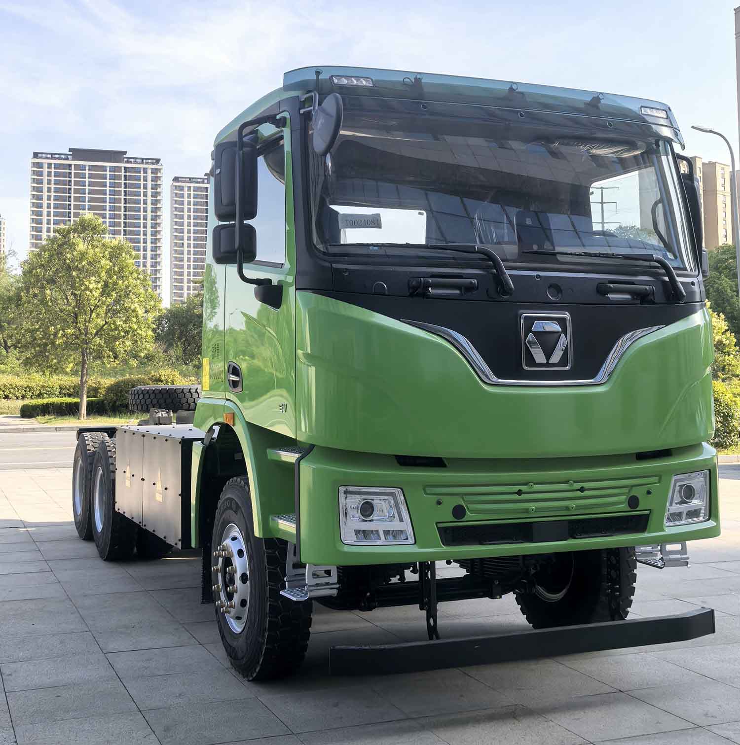 徐工纯电动自卸底盘申报：峰值680kW 能否占新能源重卡高地？ 配图