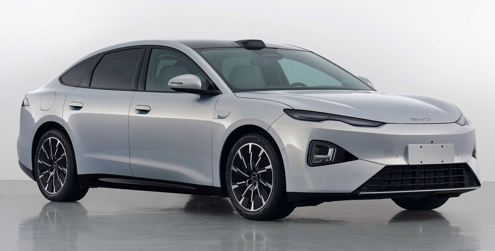 Image for BYD files updated Seal 07 sedan with larger dimensions, more power