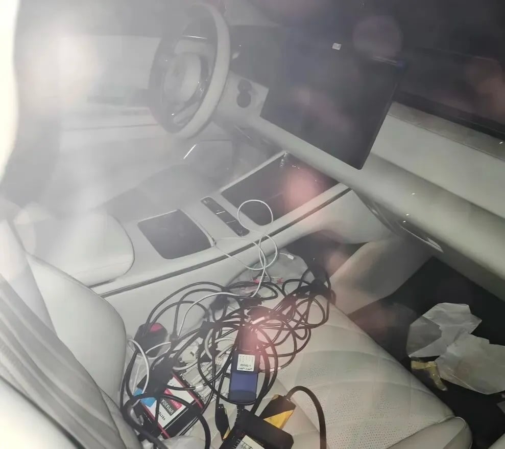 The interior of the next-gen Han.