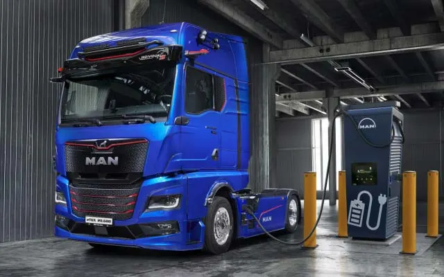 New MAN eTGX Electric Truck Gets 720 km Range and 616 kWh Battery