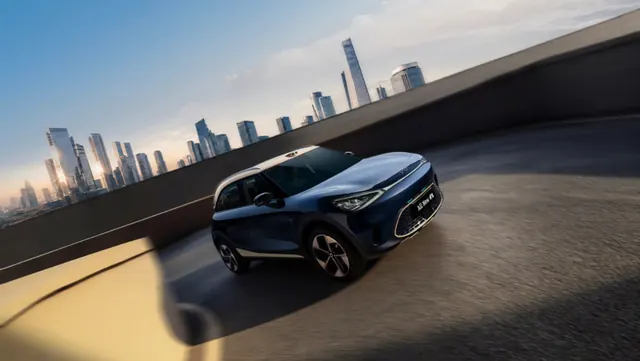 Refreshed Smart #1 launched with 800V architecture and Geely’s 16-in-1 electric drive