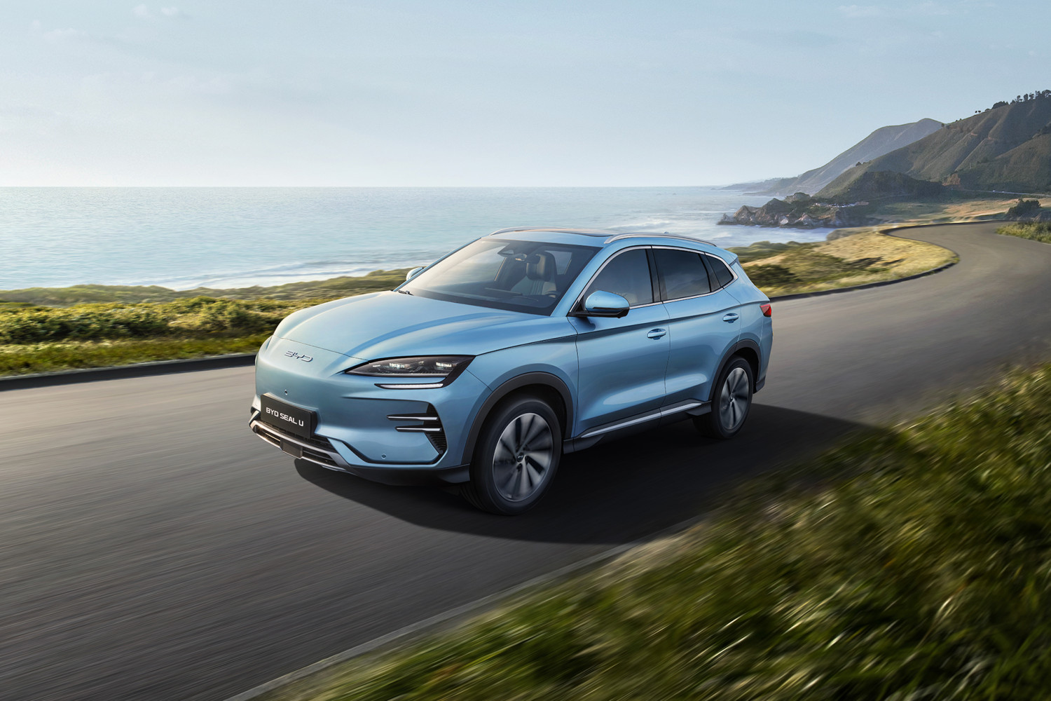 比亚迪 SEAL U 中型纯电 SUV 前侧 3/4 外观